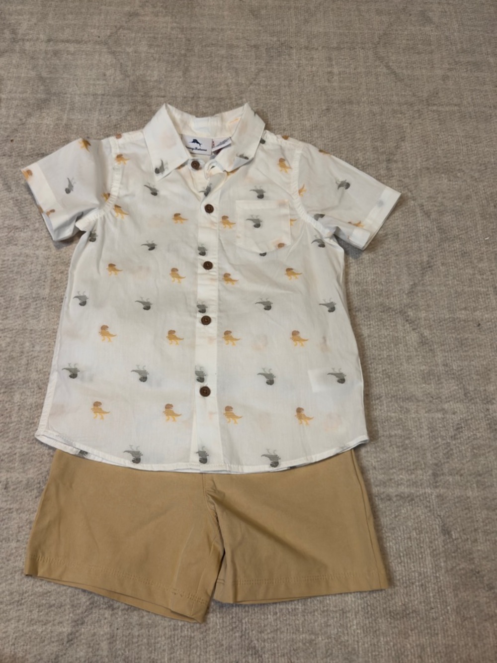 Boys Tommy Bahama Short-Sleeve Button-Up Shirt with Dinos & Matching Shorts EUC